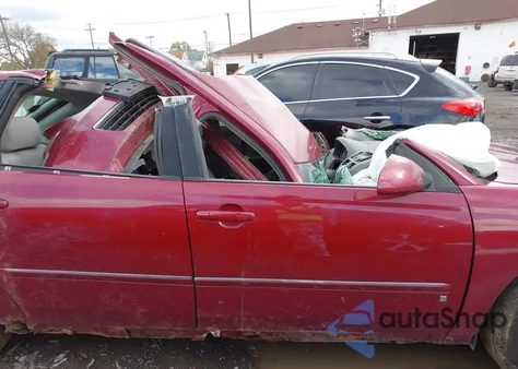 2006 Chevrolet Malibu Maxx Lt z USA, uszkodzony, nr VIN 1G1ZT61806F160870